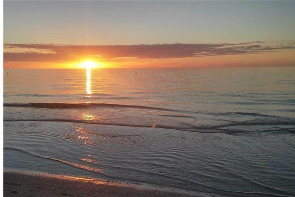 The Beach On Longboat Key Buitenkant foto